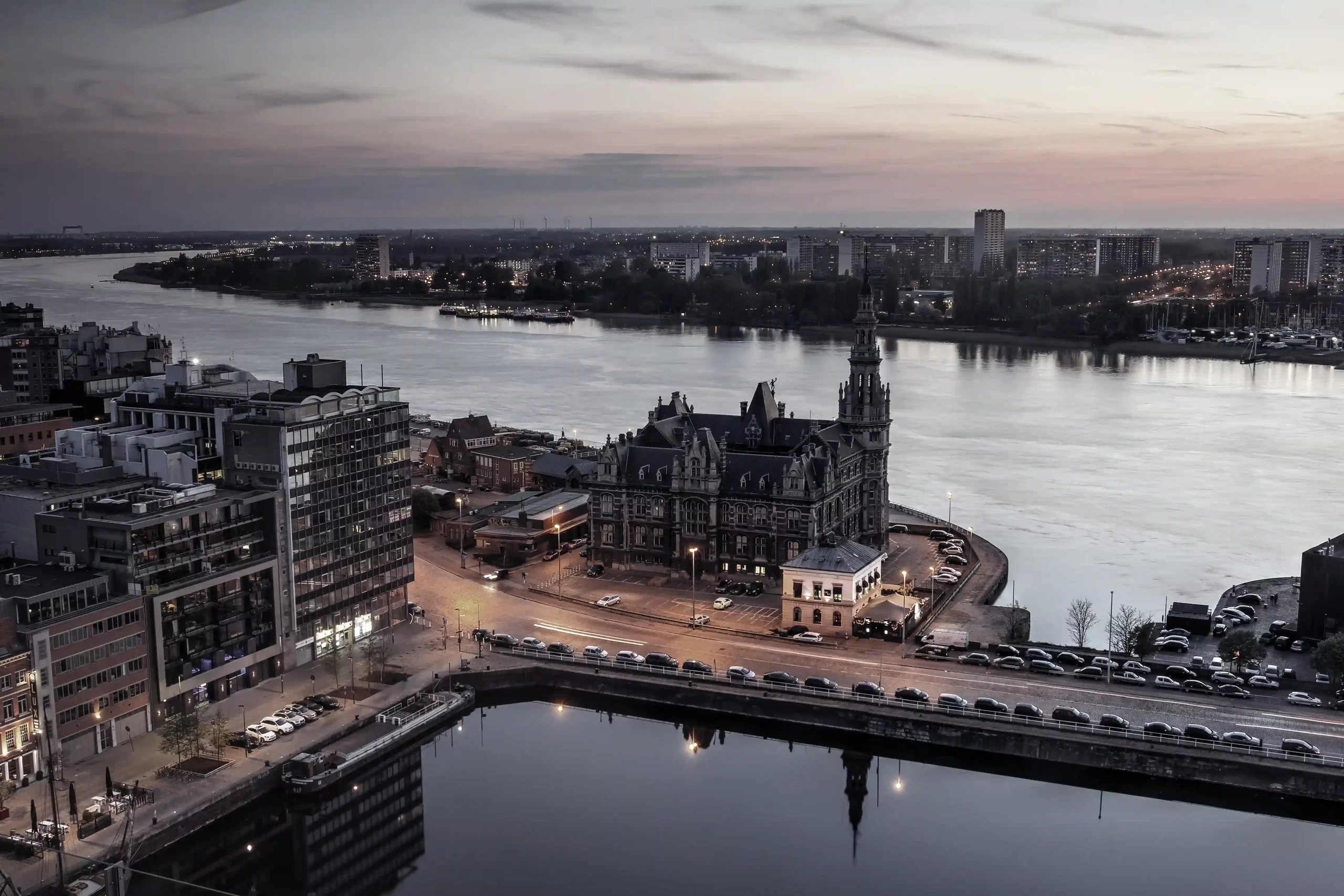 Shuttle Service - Antwerp